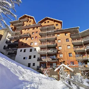 https://le-hameau-des-ecrins.fr-provencehotel.com