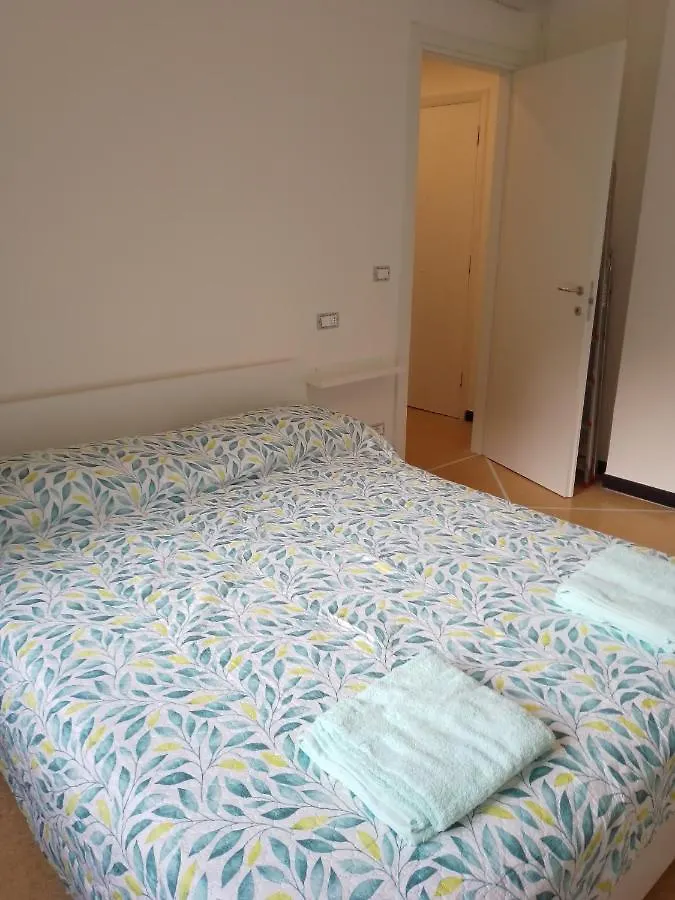 Appartamento Vicino Iclas Cin Itoo46C2Vzpczsan Rapallo 0*,  Italy